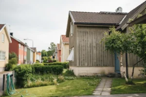 semesterst ngt hemma s h ller du ventilationen i g ng och undviker unken luft i juli